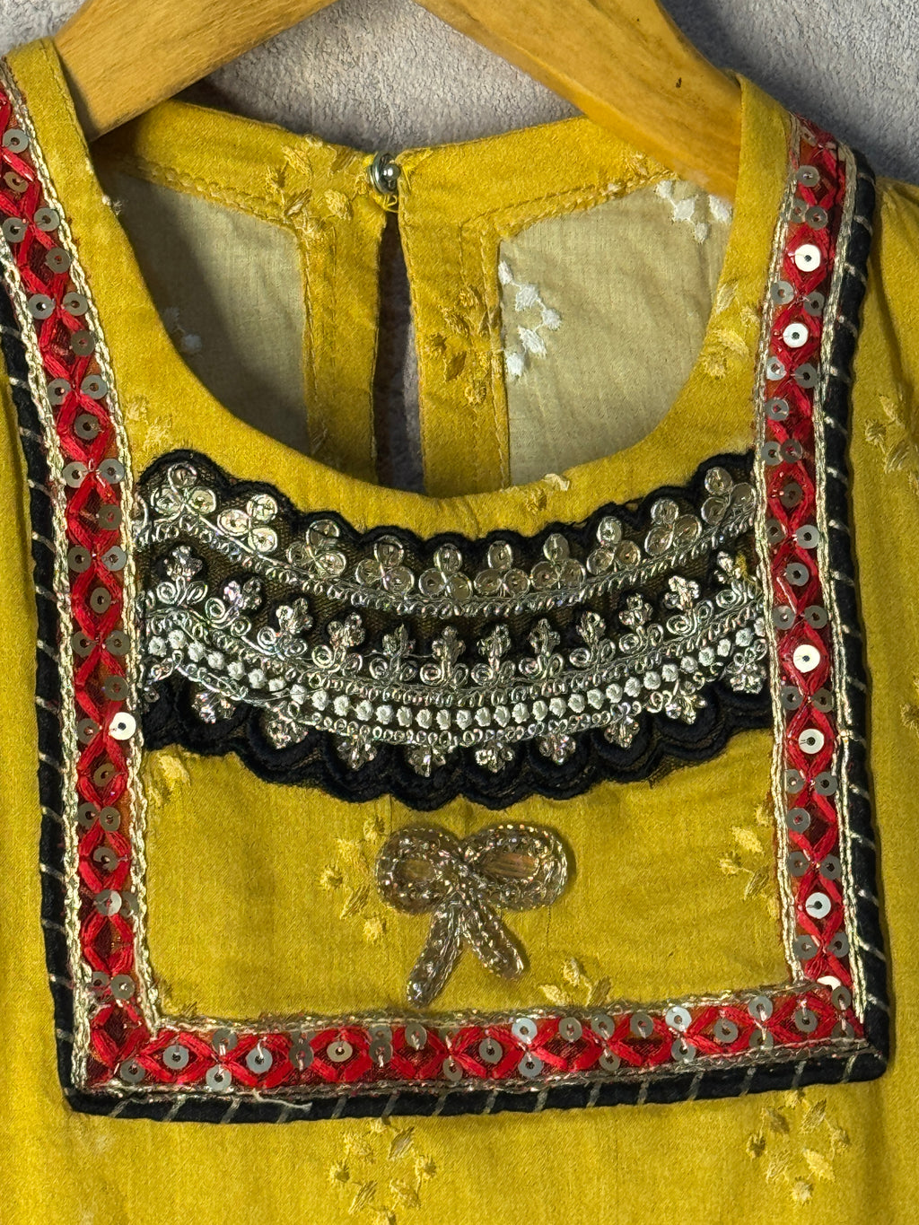 Zard Gharara Set