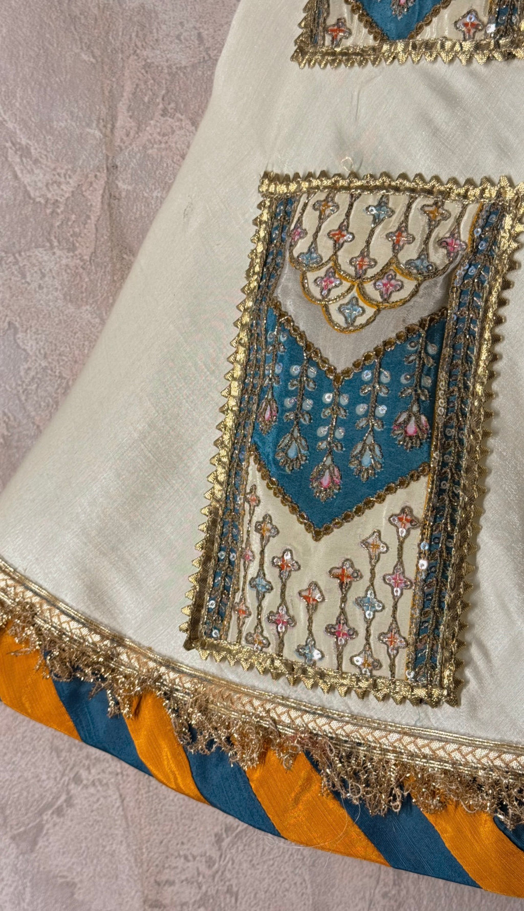 Taj Mahal Choli Lehenga Set
