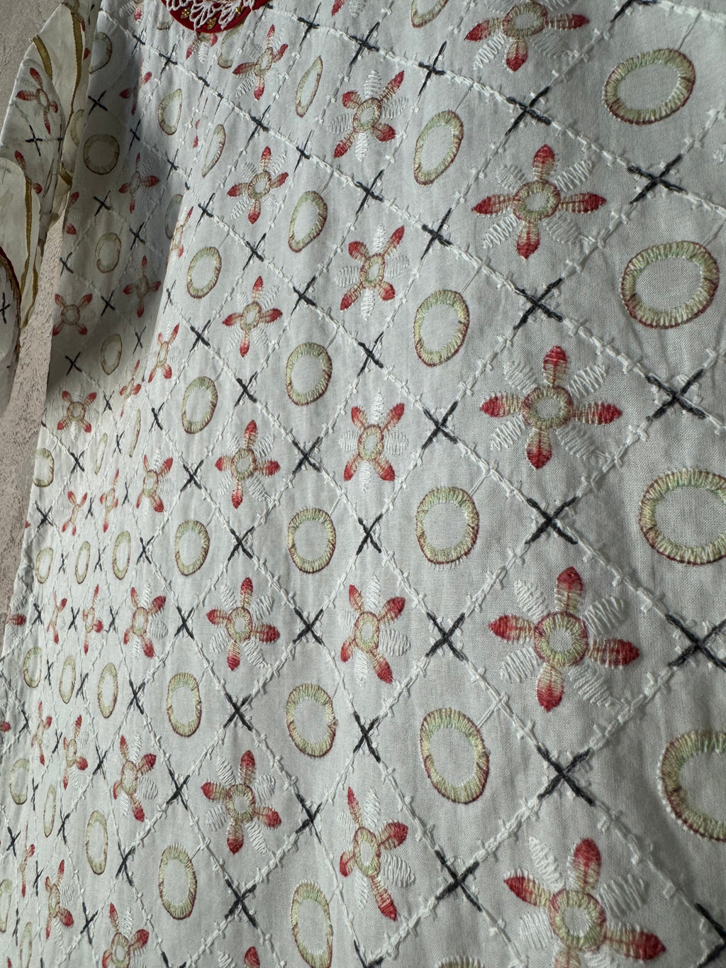 Gulnaar Chikankari Kurta Shalwar